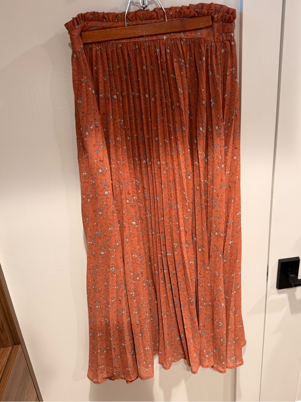 Rust Floral Pleated Midi Skirt